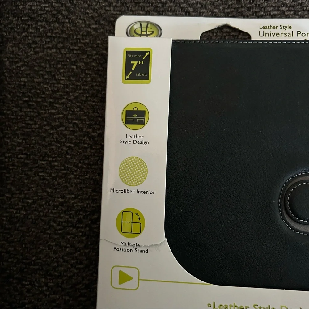Gear Head Universal Black Leather Tablet Case-fits 7” tablet